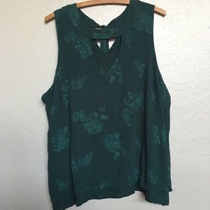 Torrid green embroidered sleeves top size 2